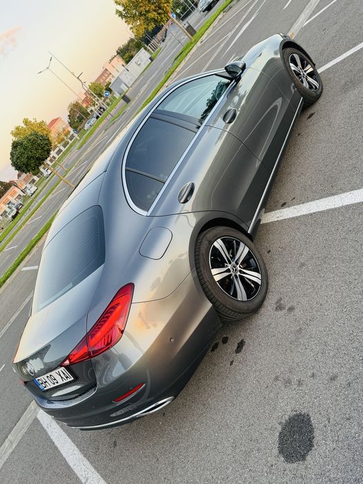 Mercedes C220d, 2023, inca in garantie, partea frontala infoliata