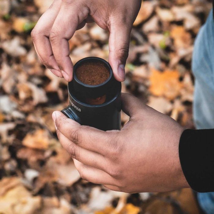Преносима еспресо машина WACACO Nanopresso (18 бара)