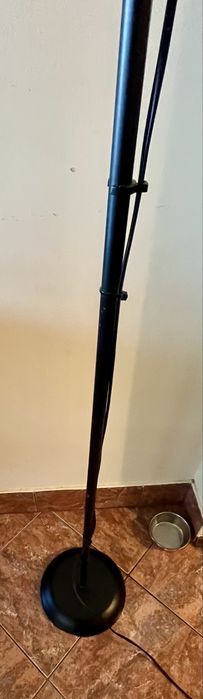 Lampadar de podea