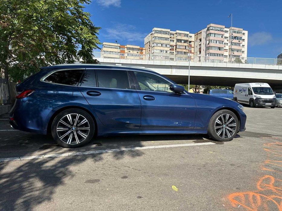 BMW Seria 3 320D xDrive TOURING Luxury Line