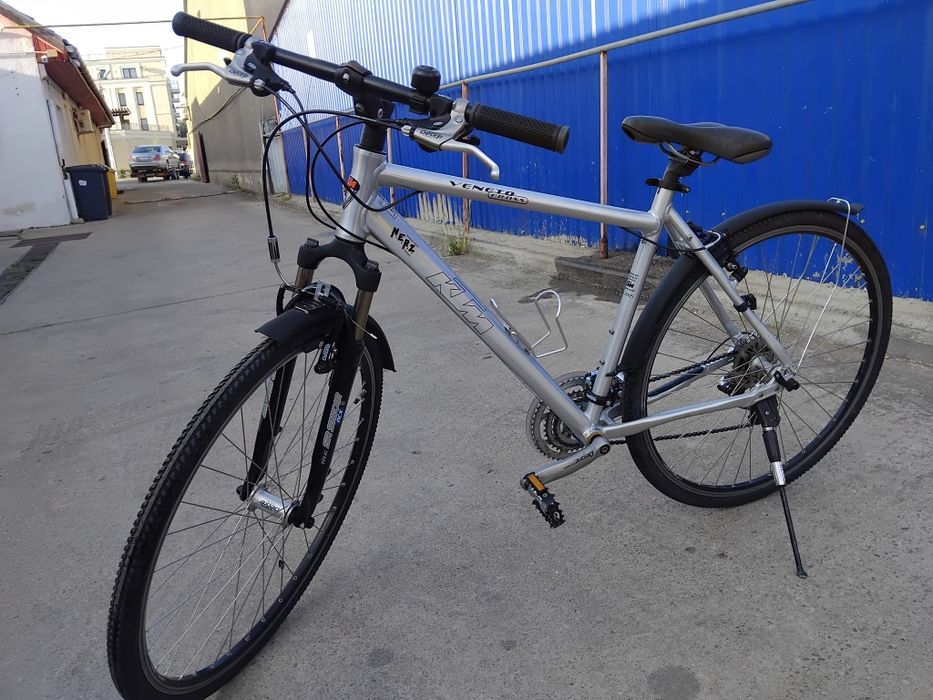 Vând bicicleta ktm veneto cross din aluminiu