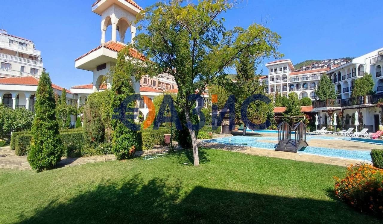 Продава се Тристаен апартамент в Свети Влас - 75 кв.м за 1600 €/кв.м - Снимка #1
