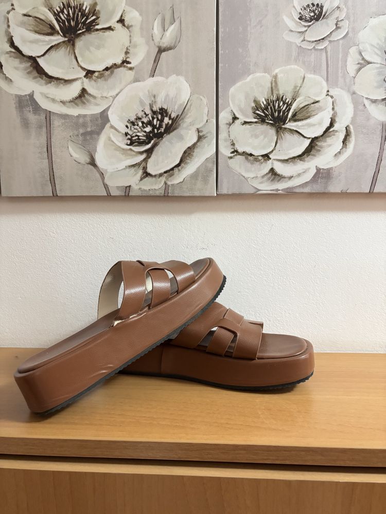 Летни дамски сандали