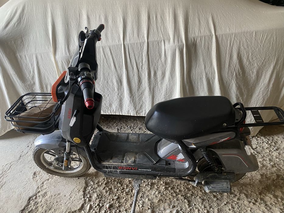 Skuter avtamat-karobka