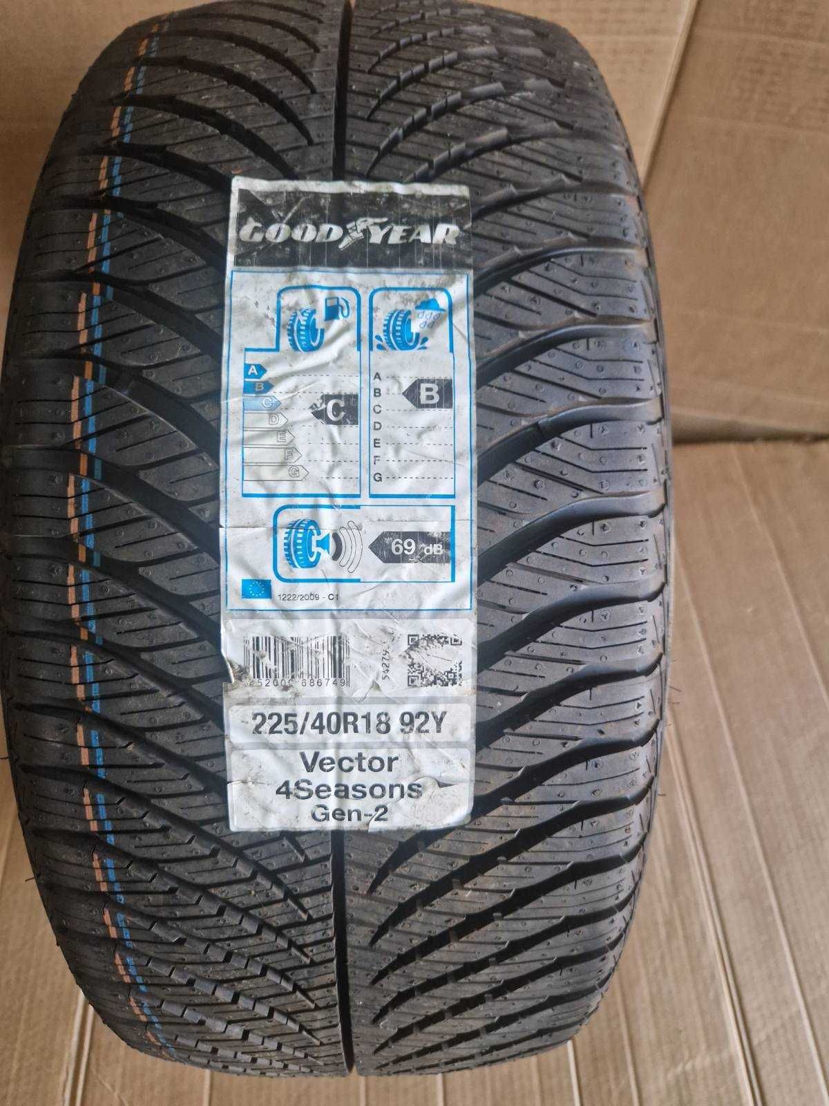 1 брой Goodyear R18 225/40/ 
нова лятна гума 
DOT3120