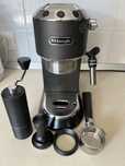 Espressor Delonghi Dedica + Accesorii