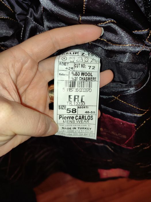 Palton barbati Pierre Carlos in stare impecabila