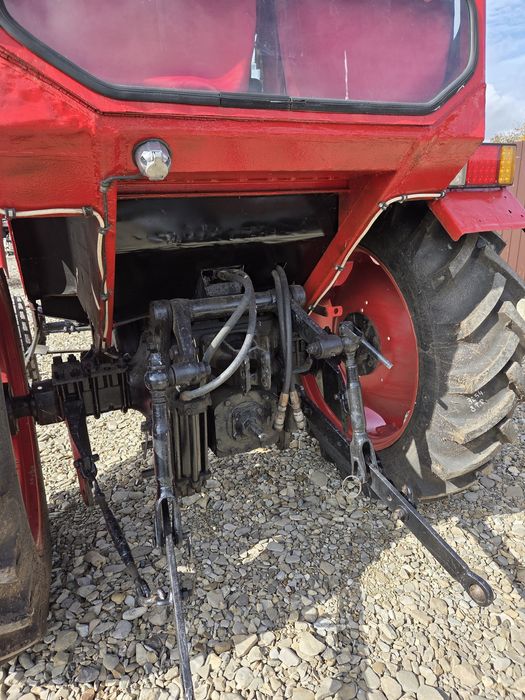 Vând Tractor U650