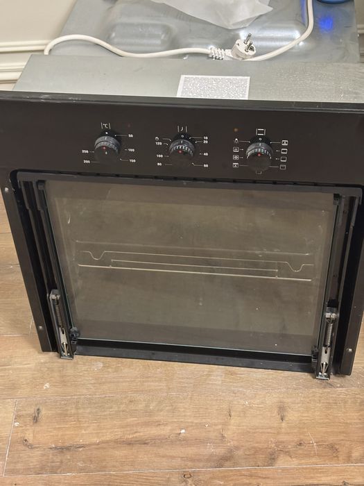 Духовой шкаф hansa