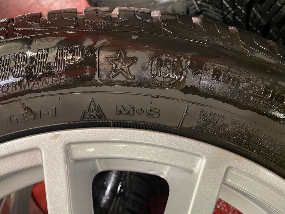 Джанти със зимни гуми 17 цола за БМВ G20,21,30,31