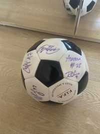 Мяч с росписями ФК Актобе 2022-23 года