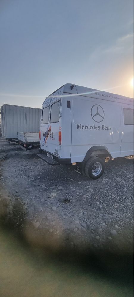 Mersedes benz sotiladi