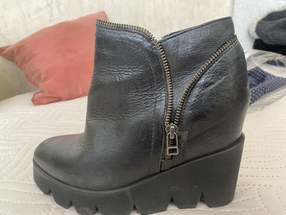 Боти -естествена кожа