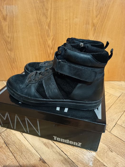 Мъжки боти от естествена кожа