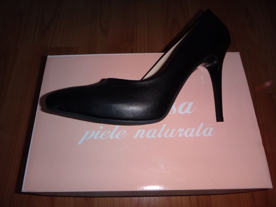 Pantofi noi model stiletto, piele naturala