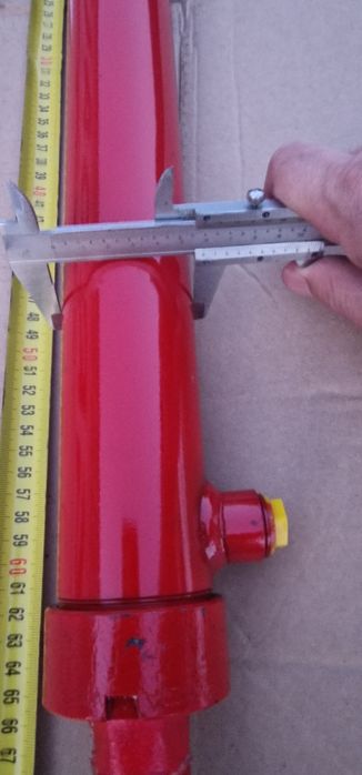 Cilindru hidraulic 75 cm strâns deschide 50 cm diametru bolturi 20 mm