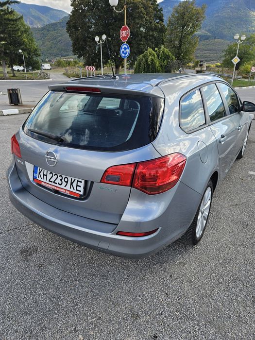 Опел Астра Sport Turer 1.3 CDTI !!!