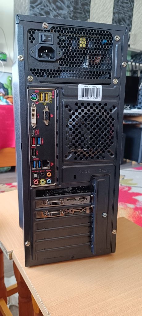 I7 /6700k /64 gb ram/ Radeon hd 7700