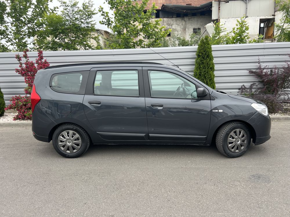 Dacia Lodgy 7 Locuri Euro VI