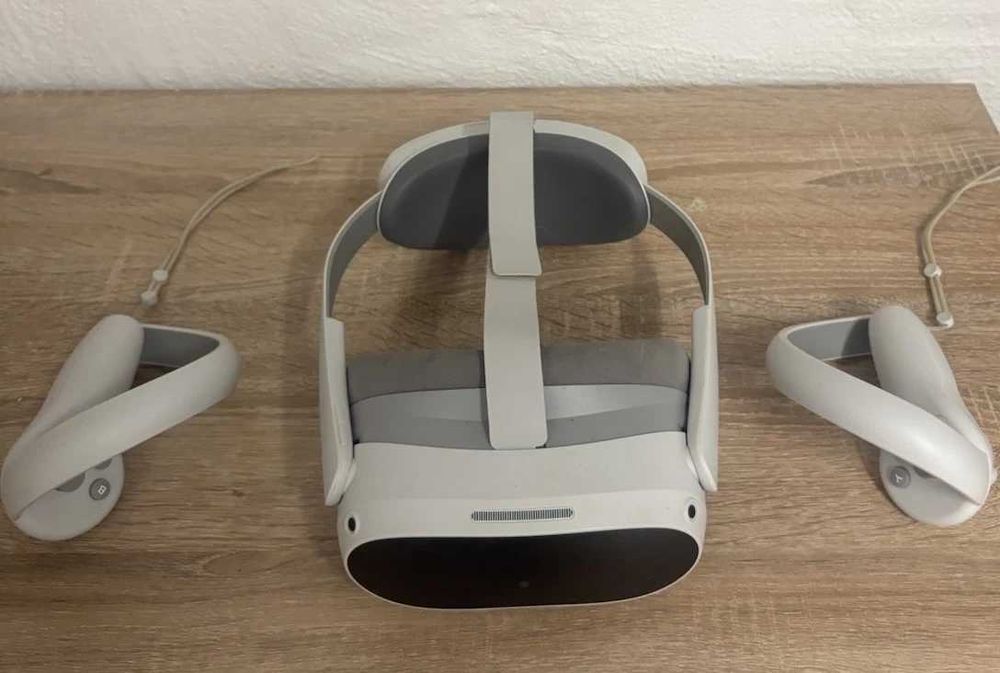 PICO 4 All-in-One VR Headset 128 GB VR Headset