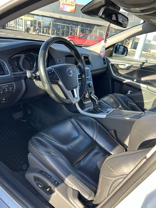 Volvo V60 Plug-In Hybrid