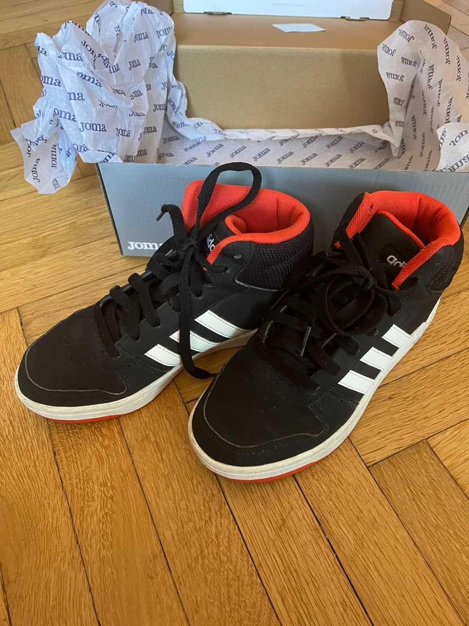 Кецове Adidas, неизползвани, 36 номер, 45 лв