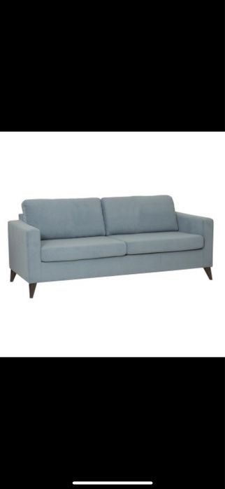 Диван в хорошем состоянии. Стильный, компактный, легкий при транспорке