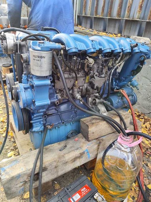 Двигател мерцедес ОМ603 -6 цилиндъра-113к.с