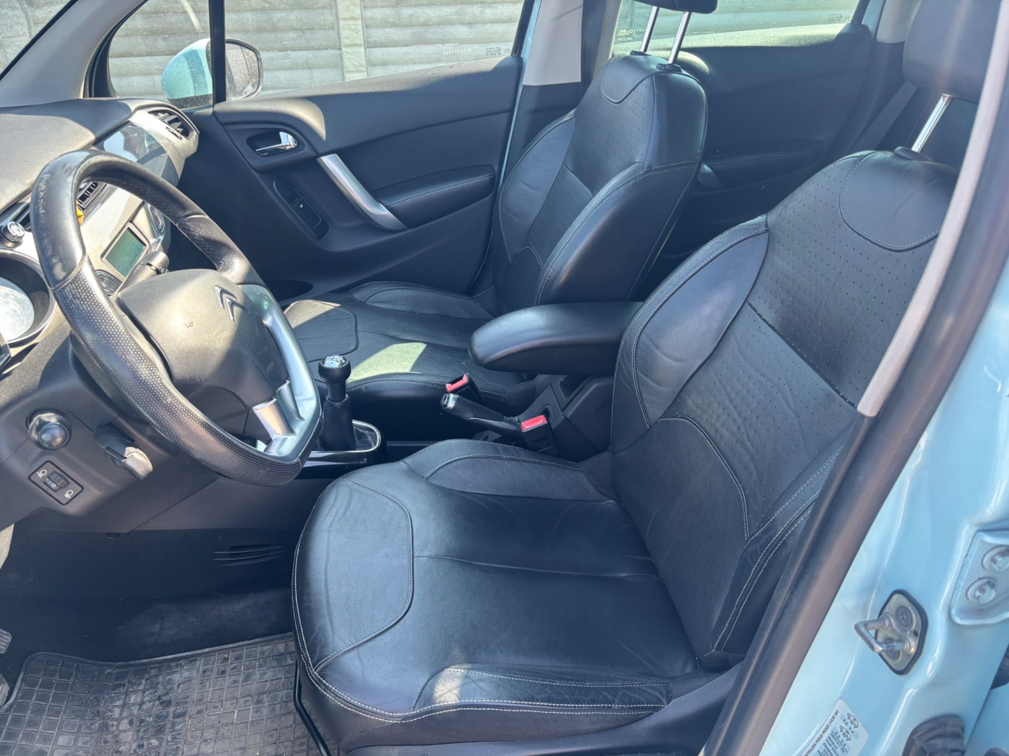 Citroen C3 1.4 i на части