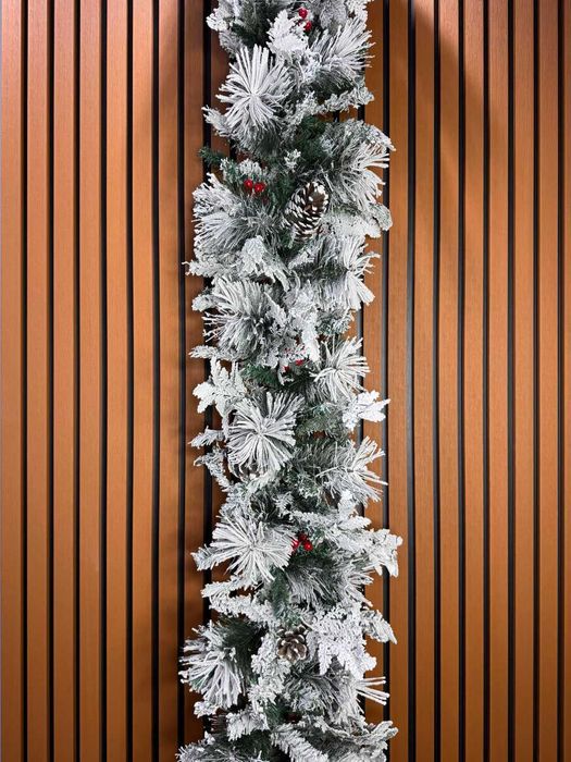 Хвойная ёлочная ветка гирлянда. Archi shoxi.  Yangi yil girlyandasi.