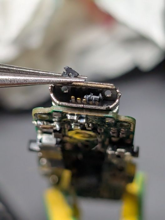 Reparatii/Reconditionare Casca Plantronics Explorer 50/55