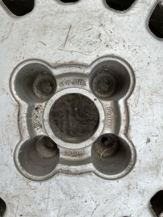 Janta aluminiu originala, 15, 4x100, VW