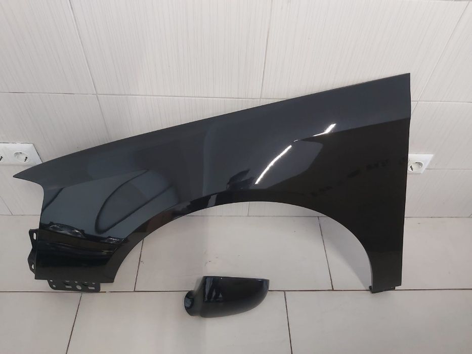 Aripa Fata+Capac Oglinda Stanga VW Passat B6 2005-2011 (LC9X (Negru))