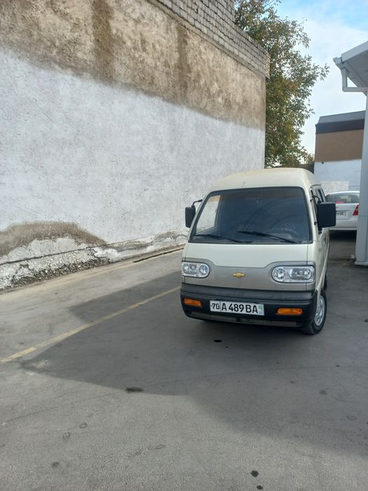 Срочно дамас сотилади йили 2008 зур мошинча йуриб турибти харажотсиз