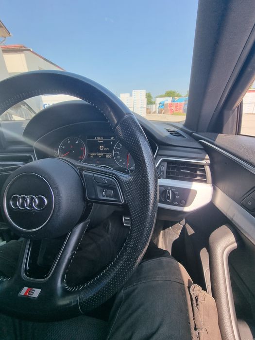 Volan s-line cu padele audi a4 a5 q5 b9 an 2016 pana 2020