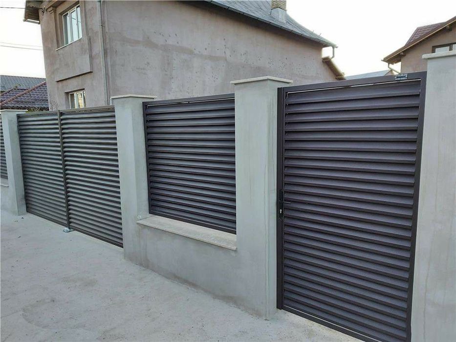Garduri din sipca metalica, panouri stil jaluzele, tabla cutata, plasă