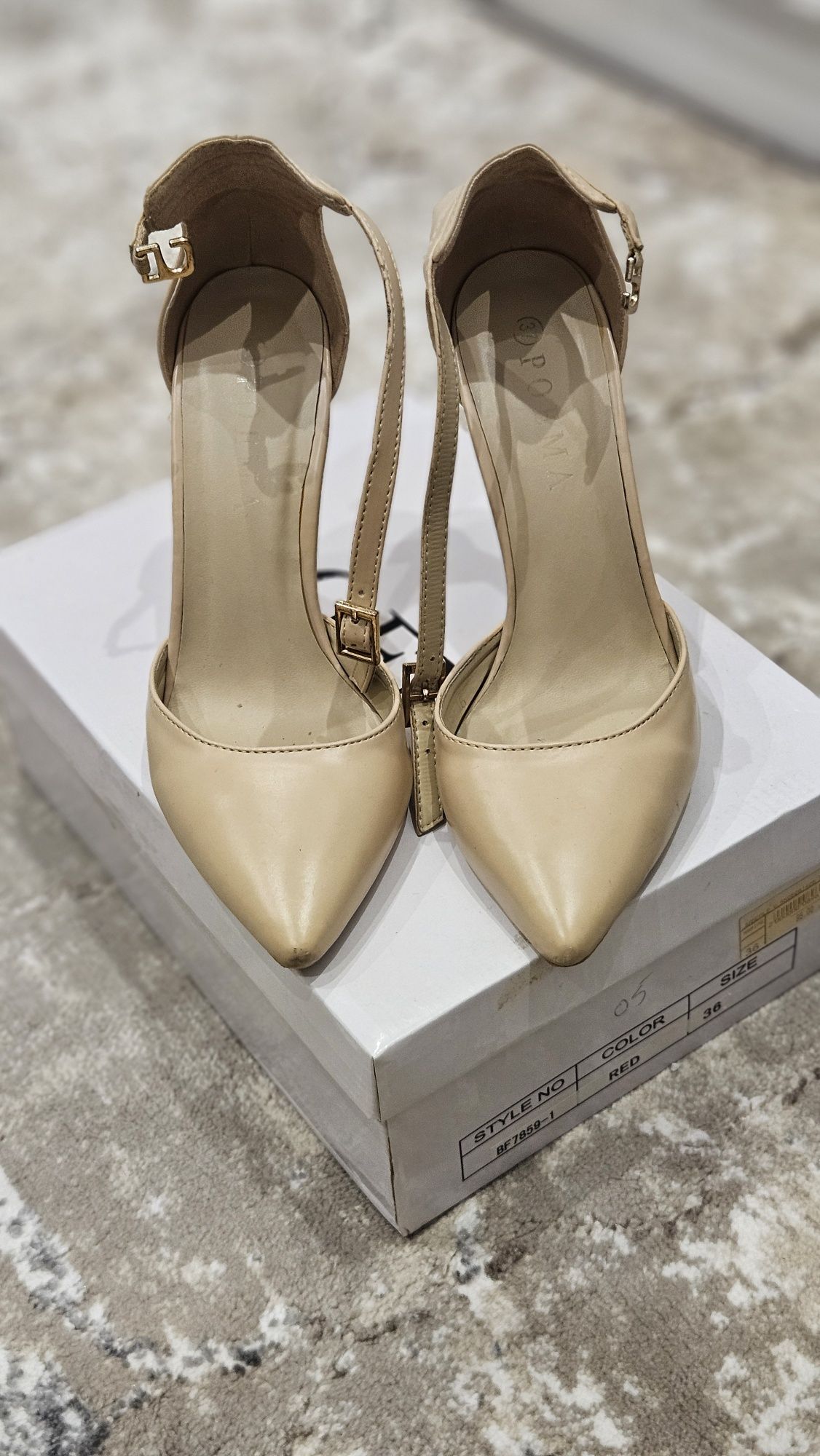 Pantofi dama Poema