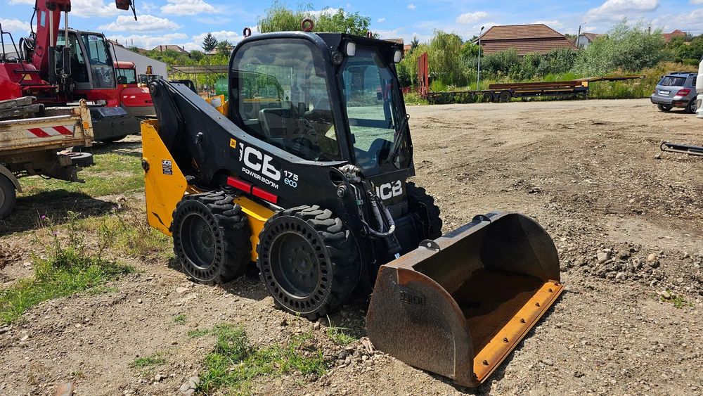 JCB 175 Eco Power Mini Încărcător frontal
