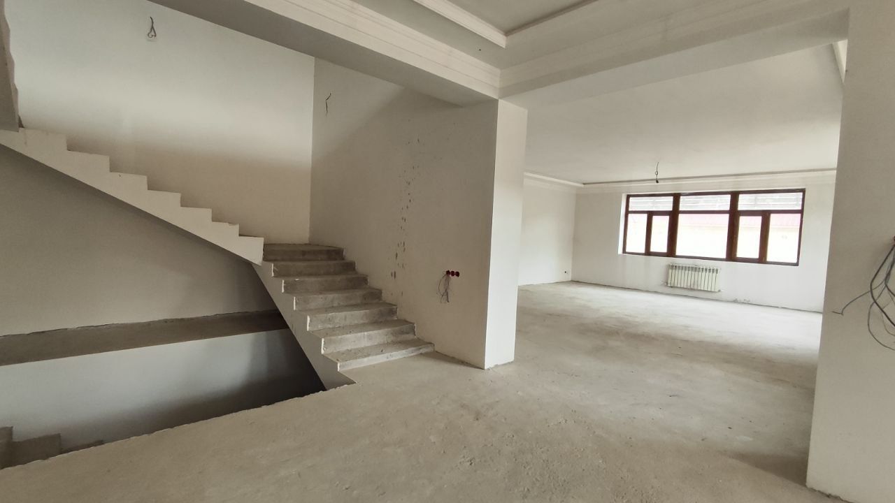 Продам Дом 7 соток, 7 комнат, ор-р: центр Луначарский