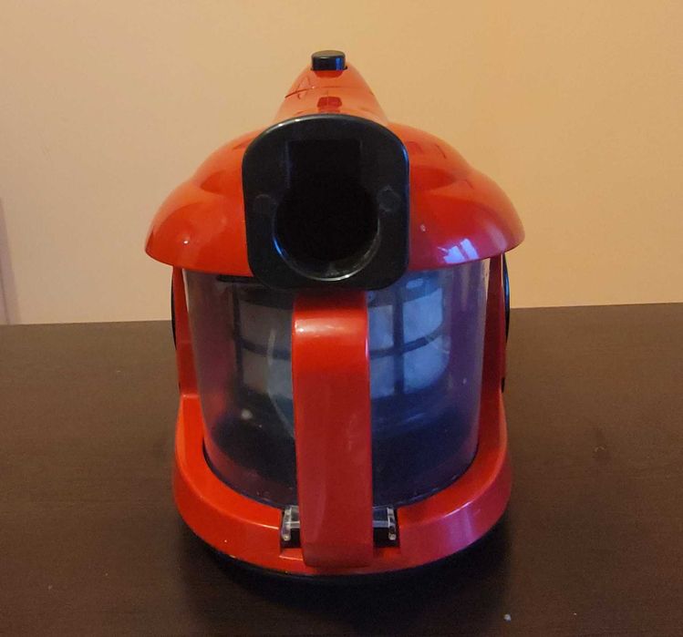 Прахосмукачка Dirt Devil