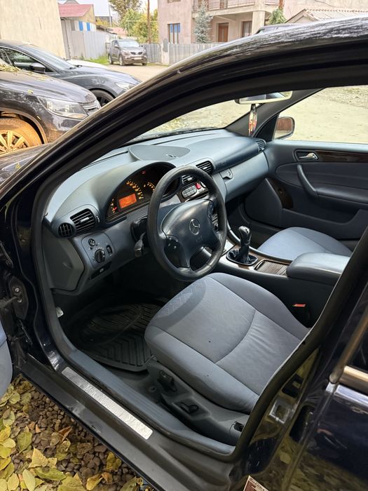 Mercedes C220  2.2 CDI