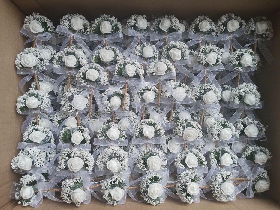 Сватбена бутониера за яка