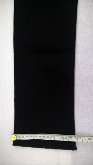 Ново черно дънки ''H&M"