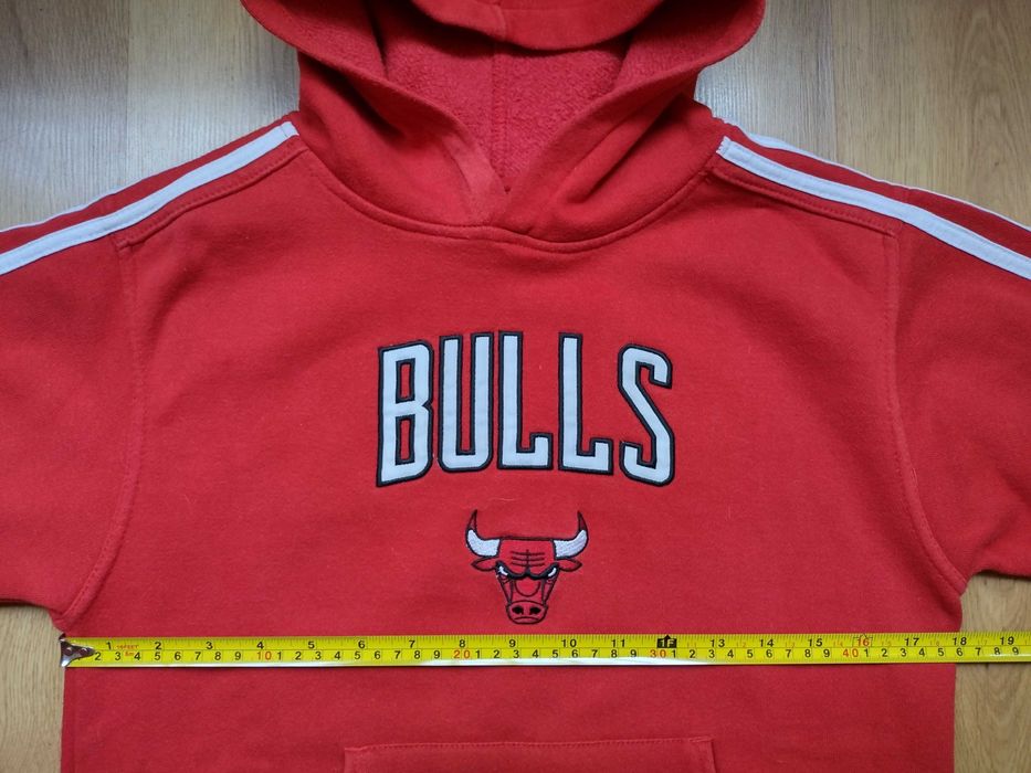 NBA / Chicago Bulls / Adidas - детски суичър с качулка Hoodie