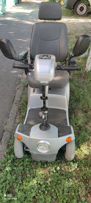 Cărucior electric scuter