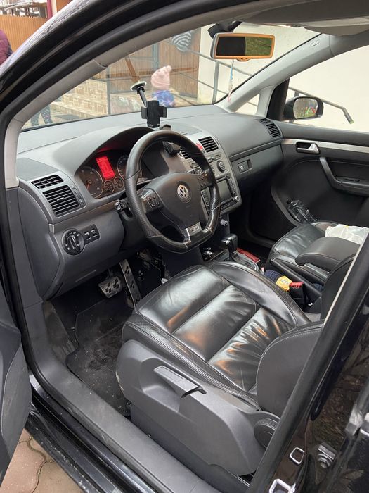Volkswagen touran 7 locuri SUPER ÎNTREȚINUT