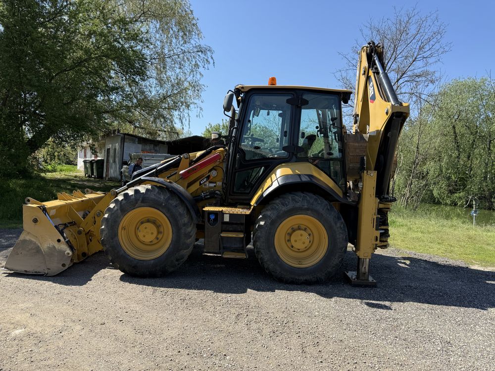 Buldoexcavator Caterpillar 444 F2