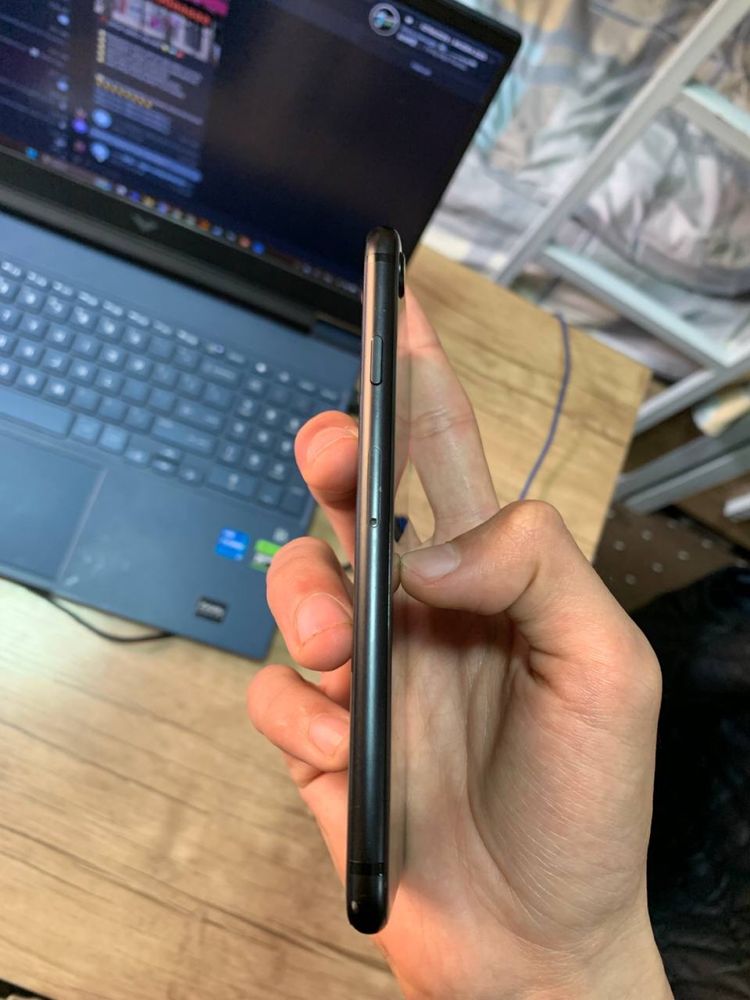 Iphone se (2020)