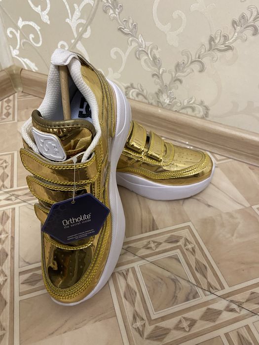 Оригинальные новые женские обуви фирмы DCshoecoUSA