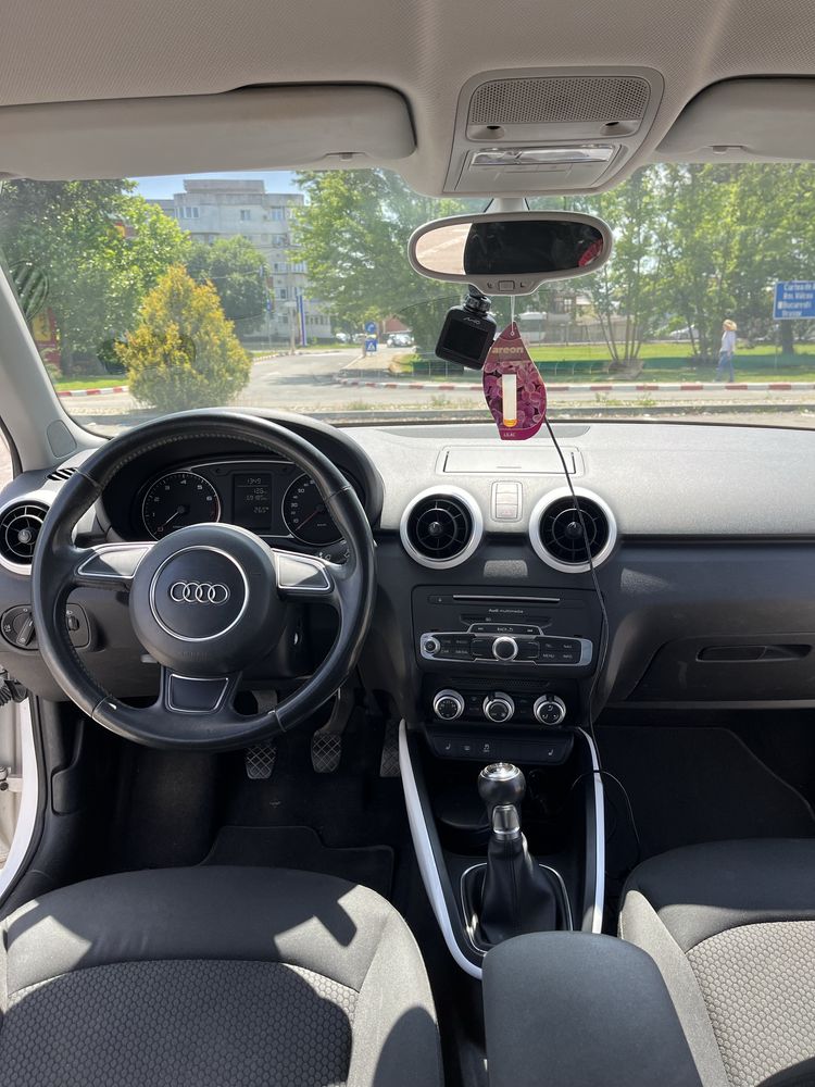 Vand AUDI A1 2017